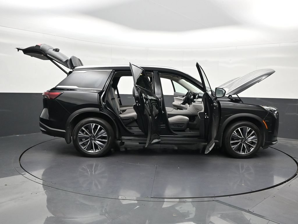 Used 2026 INFINITI QX60 Luxe w/ Cargo Package FWD image 33