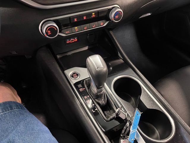 Used 2024 Nissan Altima 2.5 SV image 29