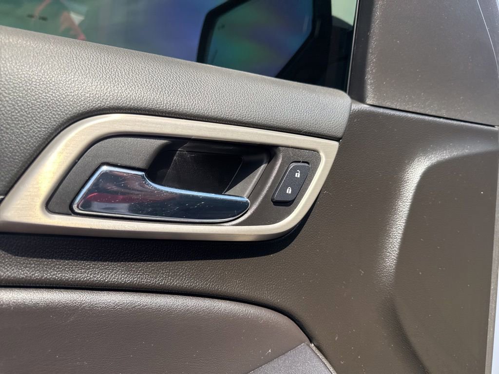 Used 2020 GMC Yukon Denali w/ Open Road Package image 14