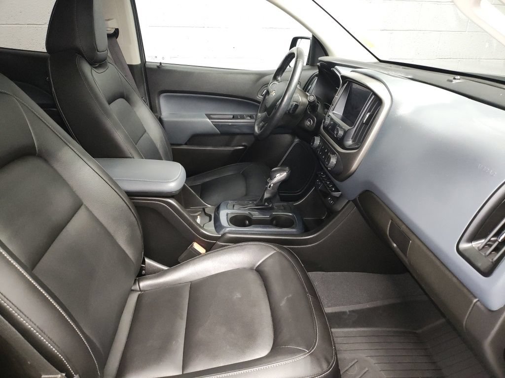 Used 2022 Chevrolet Colorado Z71 AWD/4WD image 7