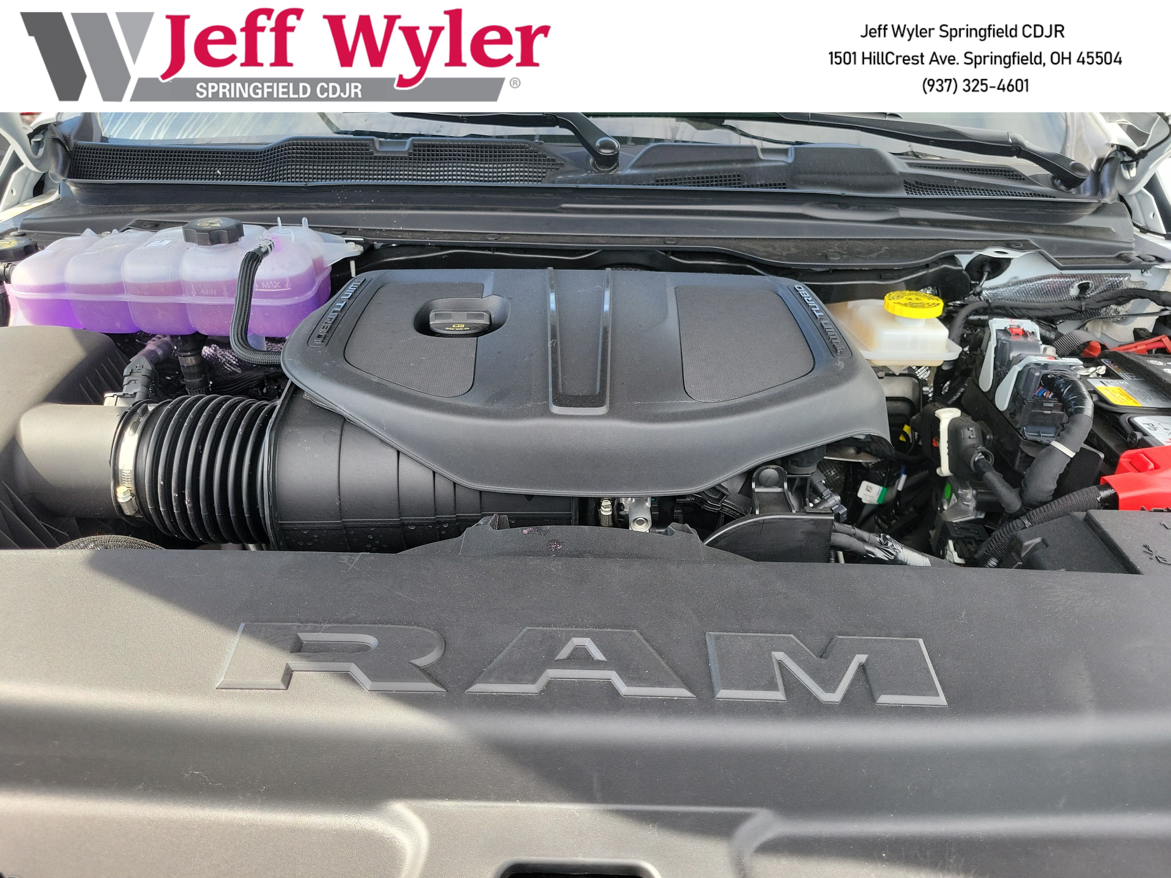New 2026 RAM 1500 Warlock AWD/4WD image 17