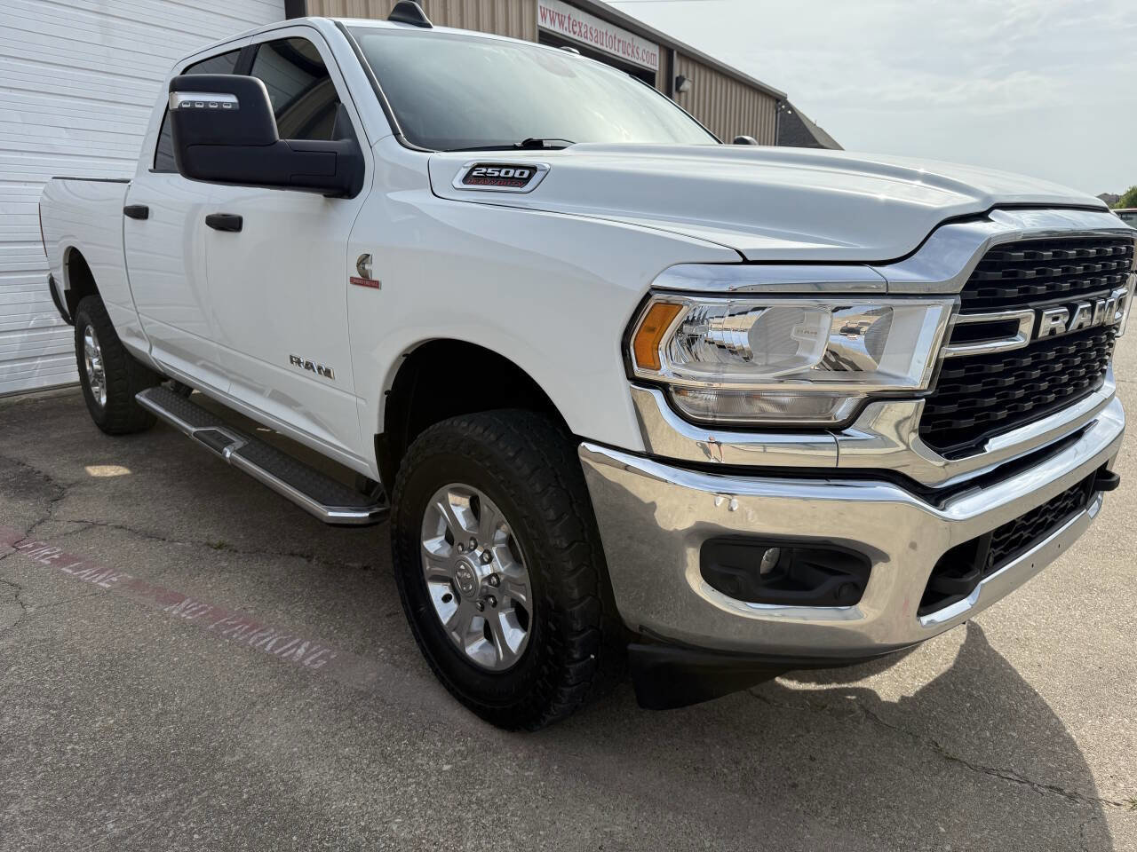 Used 2024 RAM 2500 Big Horn image 3