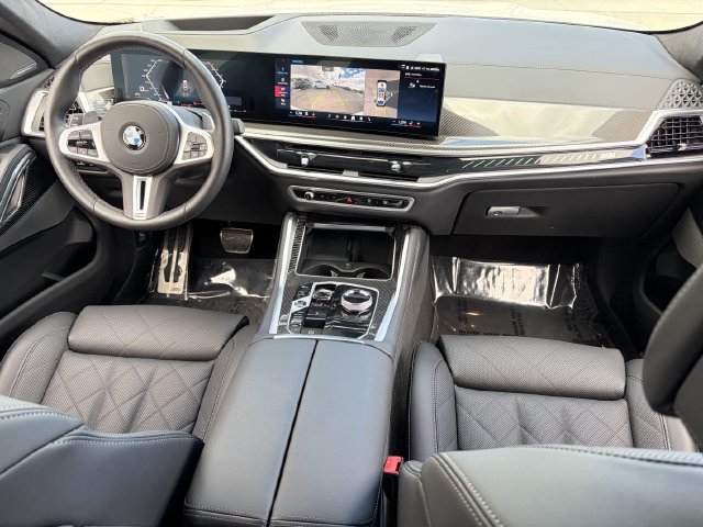 Used 2026 BMW X6 M60i AWD/4WD image 16