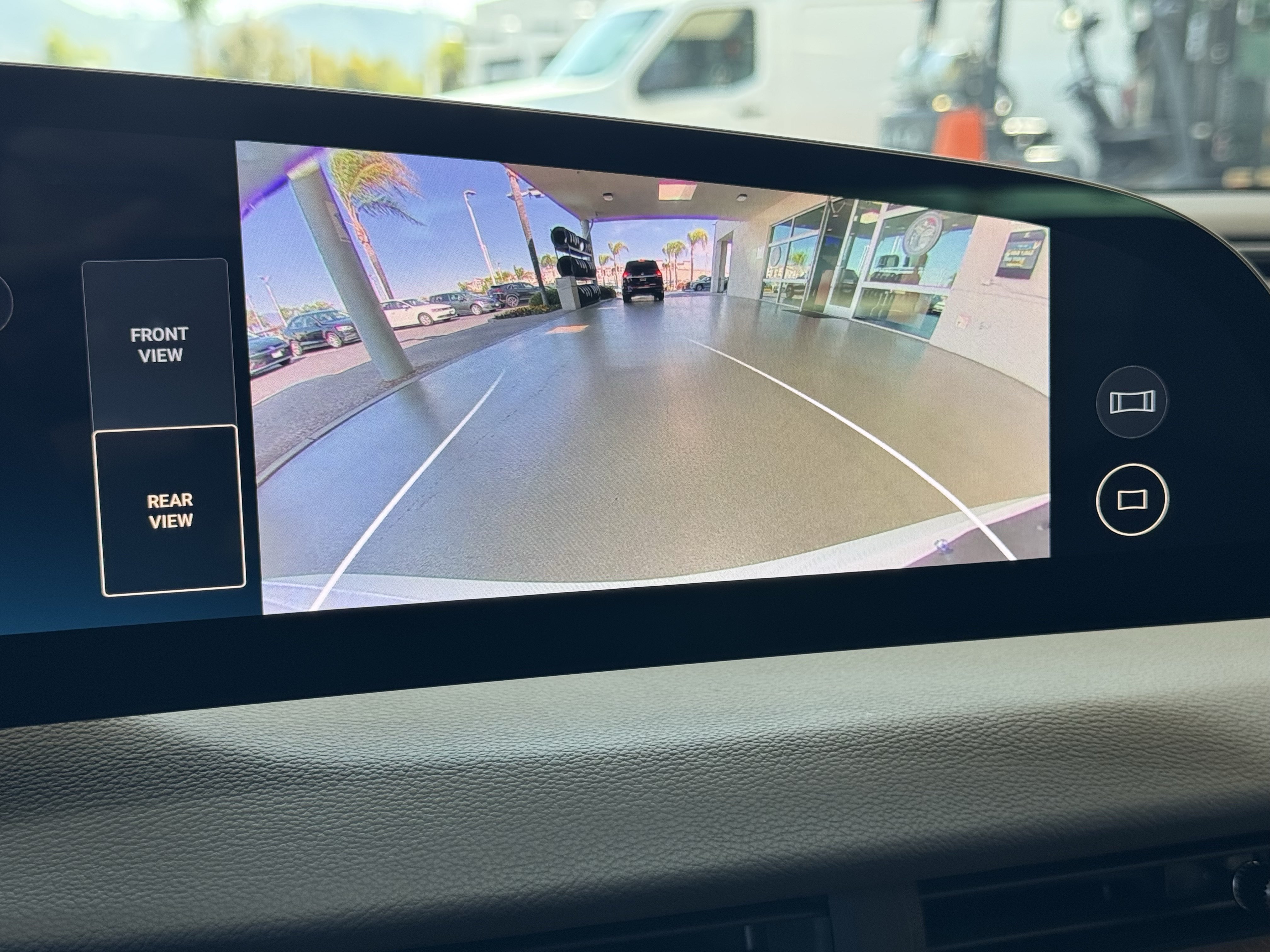 Used 2024 Lucid Air Touring AWD/4WD image 26