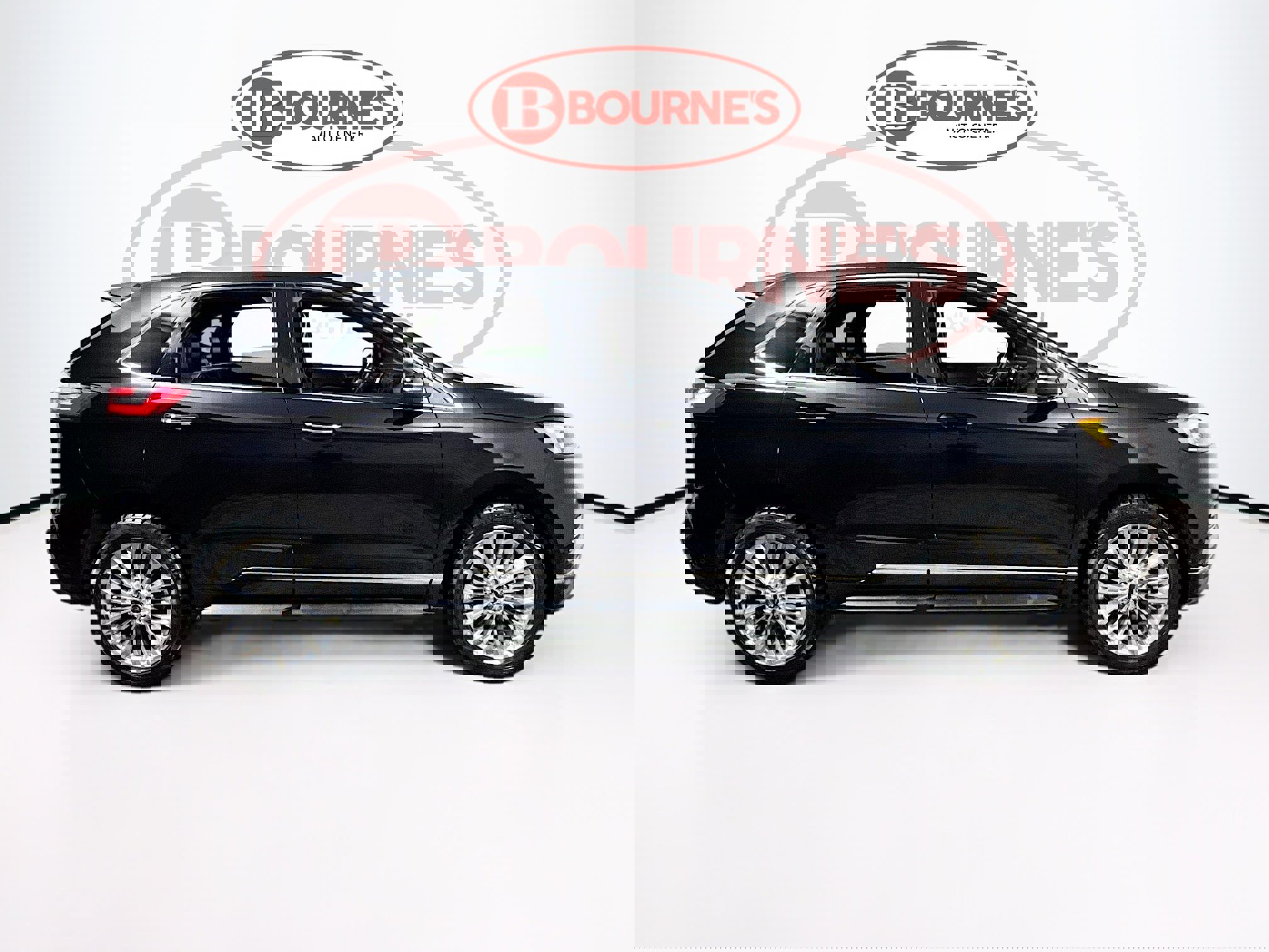 Used 2022 Ford Edge Titanium w/ Equipment Group 301A image 13