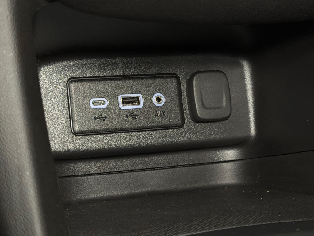 Used 2024 Chevrolet Equinox RS AWD/4WD image 31