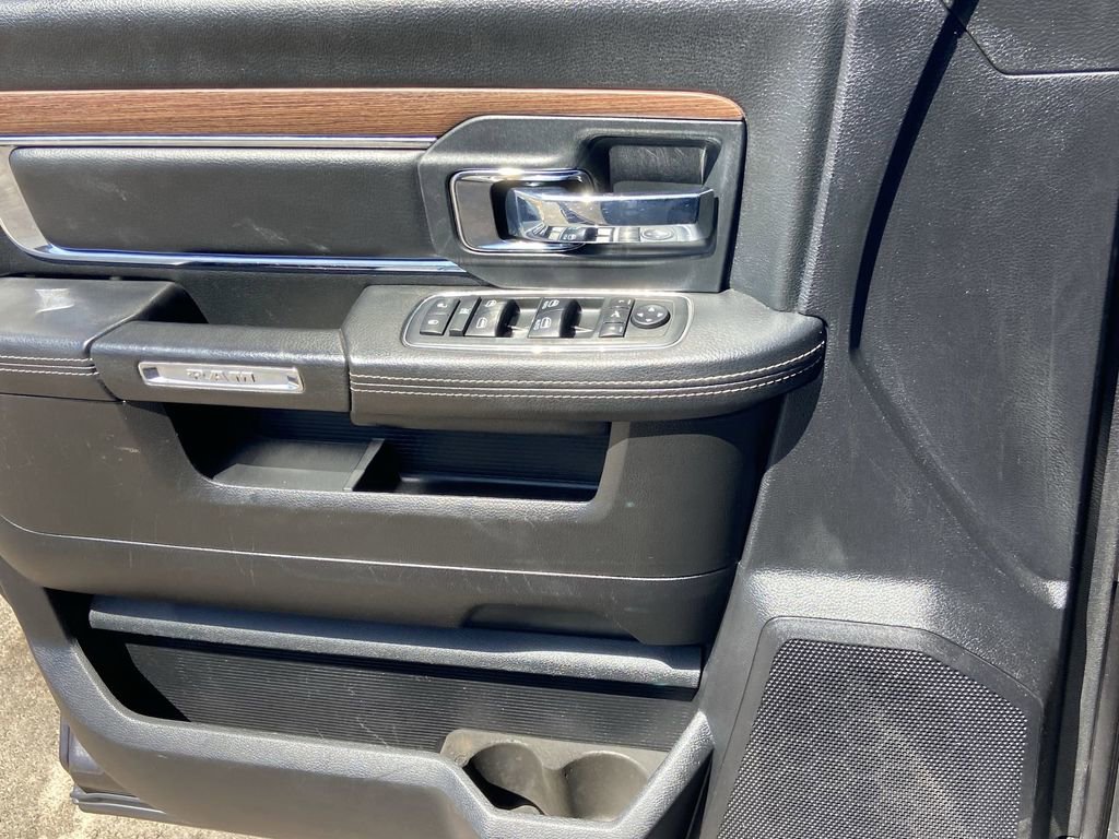 Used 2018 RAM 2500 Laramie AWD/4WD image 16