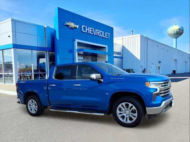 Used 2022 Chevrolet Silverado 1500 LTZ w/ Technology Package AWD/4WD image 1