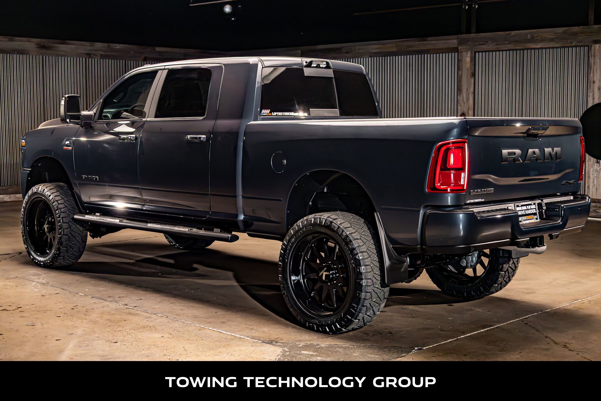 Used 2025 RAM 2500 Laramie w/ Night Edition AWD/4WD image 7