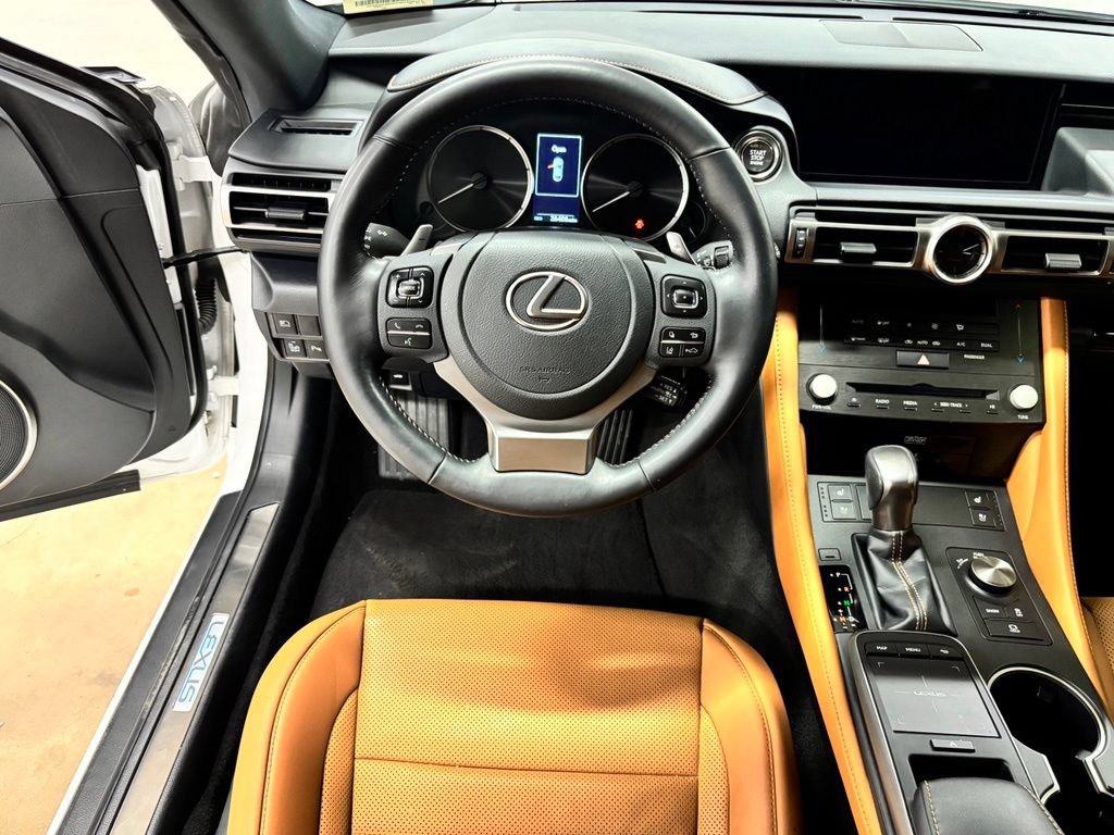 Used 2022 Lexus RC 350 RWD image 13