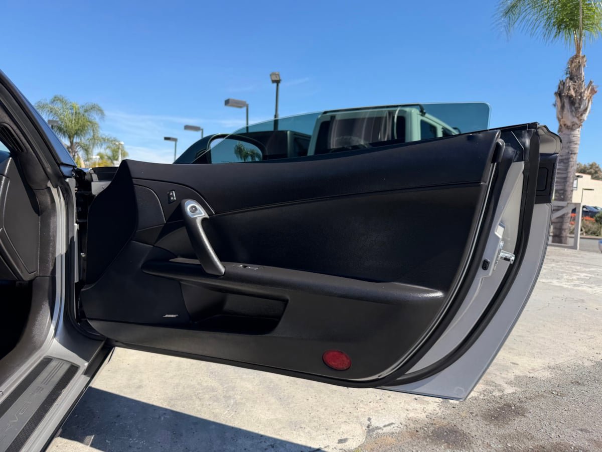 Used 2007 Chevrolet Corvette Convertible image 22