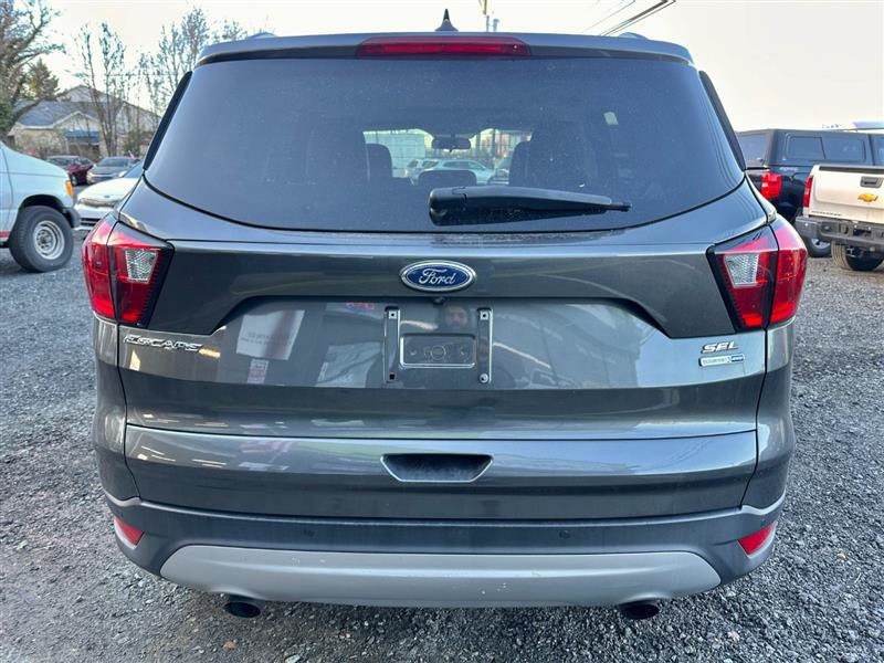 Used 2019 Ford Escape SEL image 7