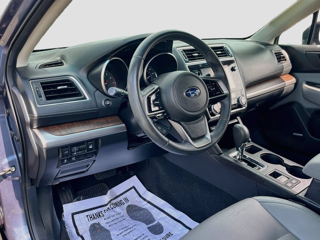 Used 2018 Subaru Outback 2.5i Limited AWD/4WD image 9