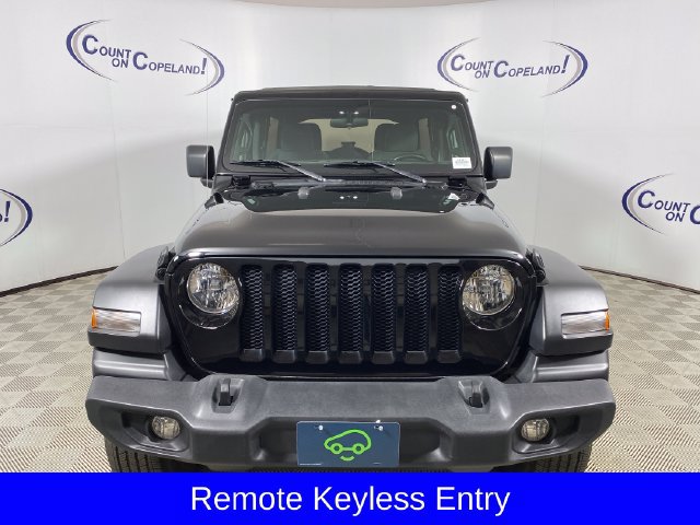 Used 2022 Jeep Wrangler Unlimited Sport AWD/4WD image 11