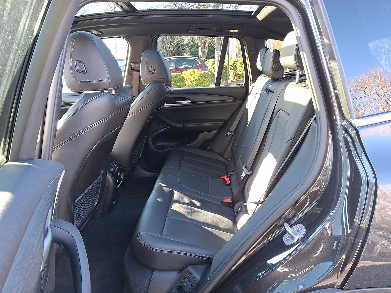 Used 2024 BMW X3 xDrive30i w/ Convenience Package image 20