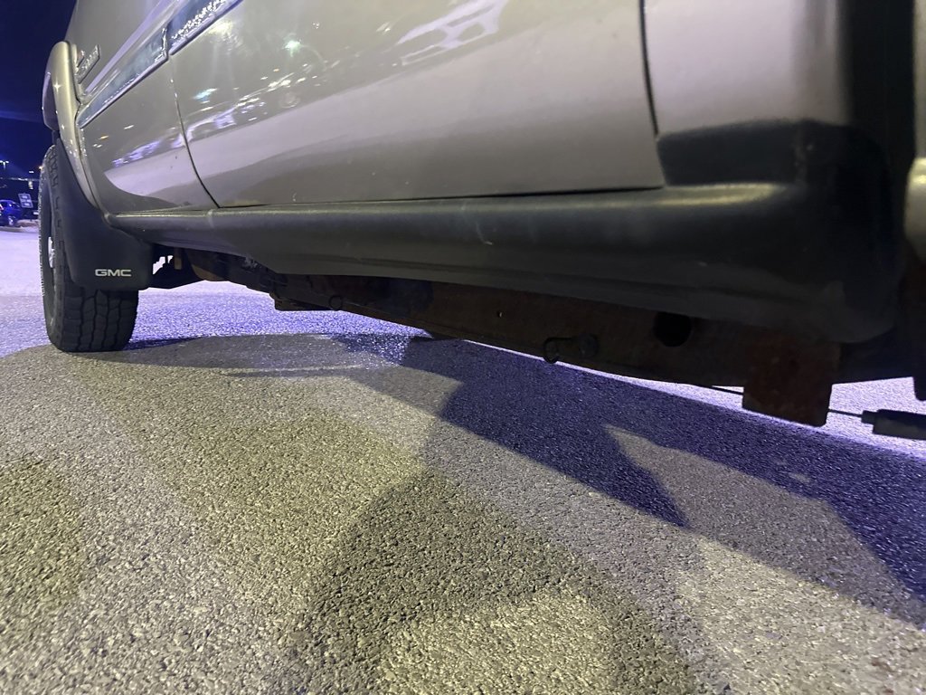 Used 2003 GMC Sierra 2500 SLT w/ SLT Preferred Equipment Group image 47