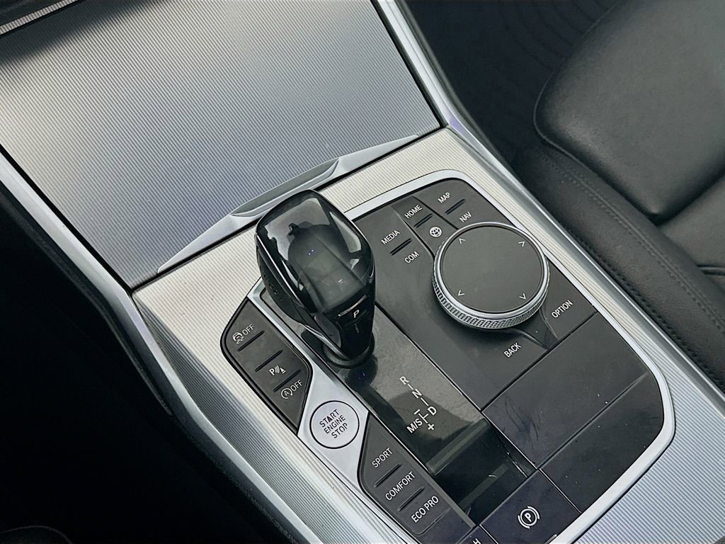 Used 2021 BMW 330i xDrive Sedan image 16