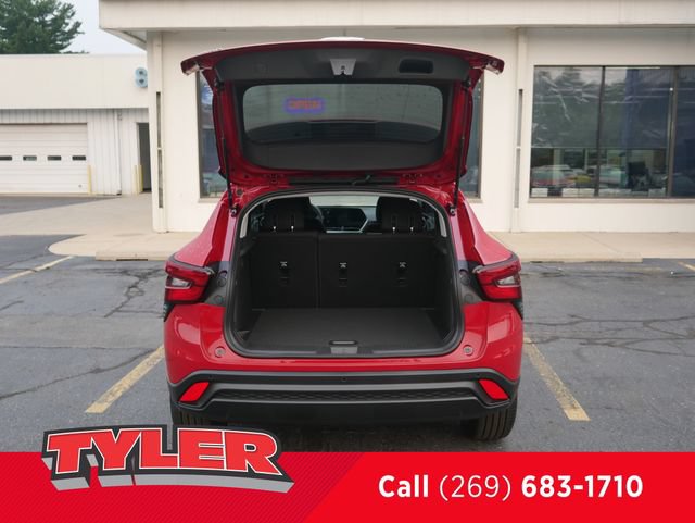 New 2026 Chevrolet Trax LS w/ LS Convenience Package FWD image 15