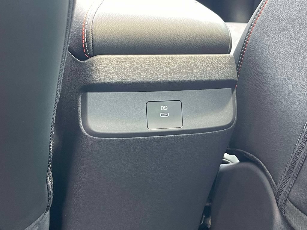 New 2026 Nissan Sentra SR w/ SR Premium Package FWD image 12