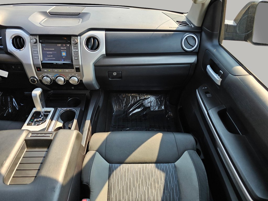 Used 2015 Toyota Tundra SR5 image 4