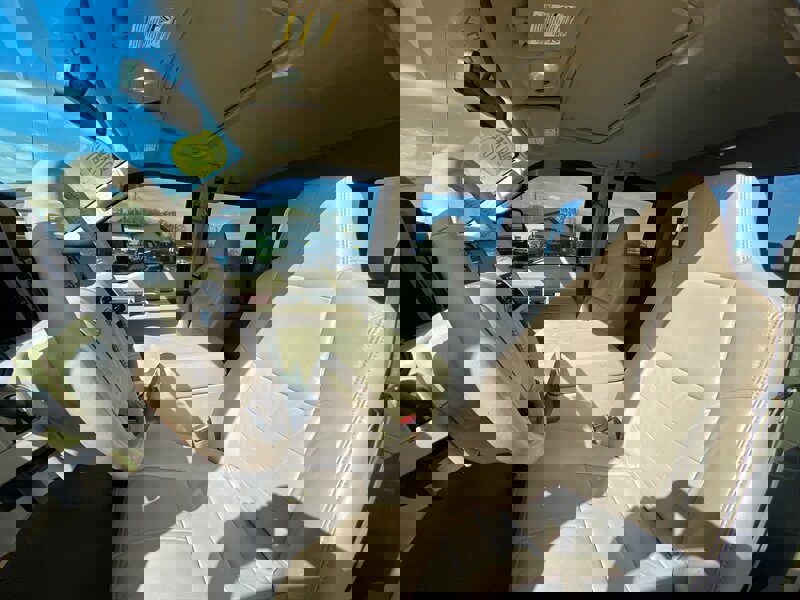 Used 2010 Ford F250 Lariat image 27