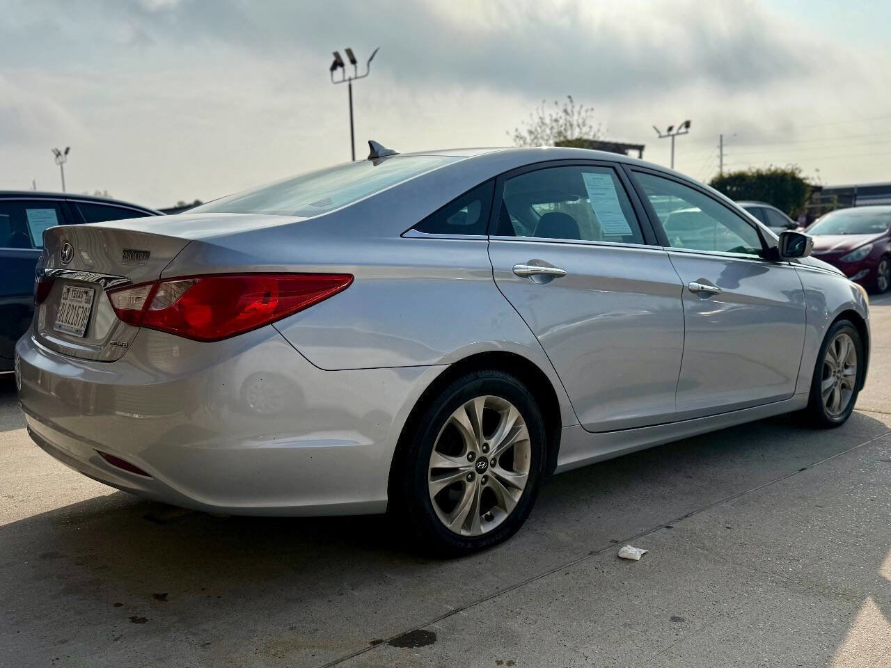 Used 2011 Hyundai Sonata Limited image 8
