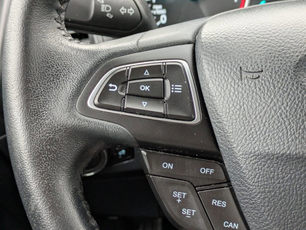 Used 2018 Ford EcoSport SE image 26