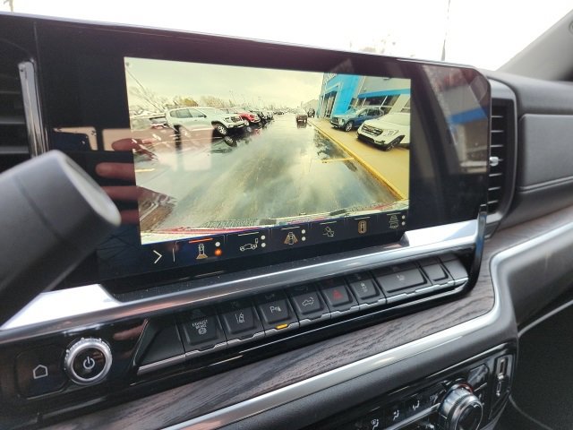 New 2025 GMC Sierra 2500 SLT w/ SLT Convenience Package image 30