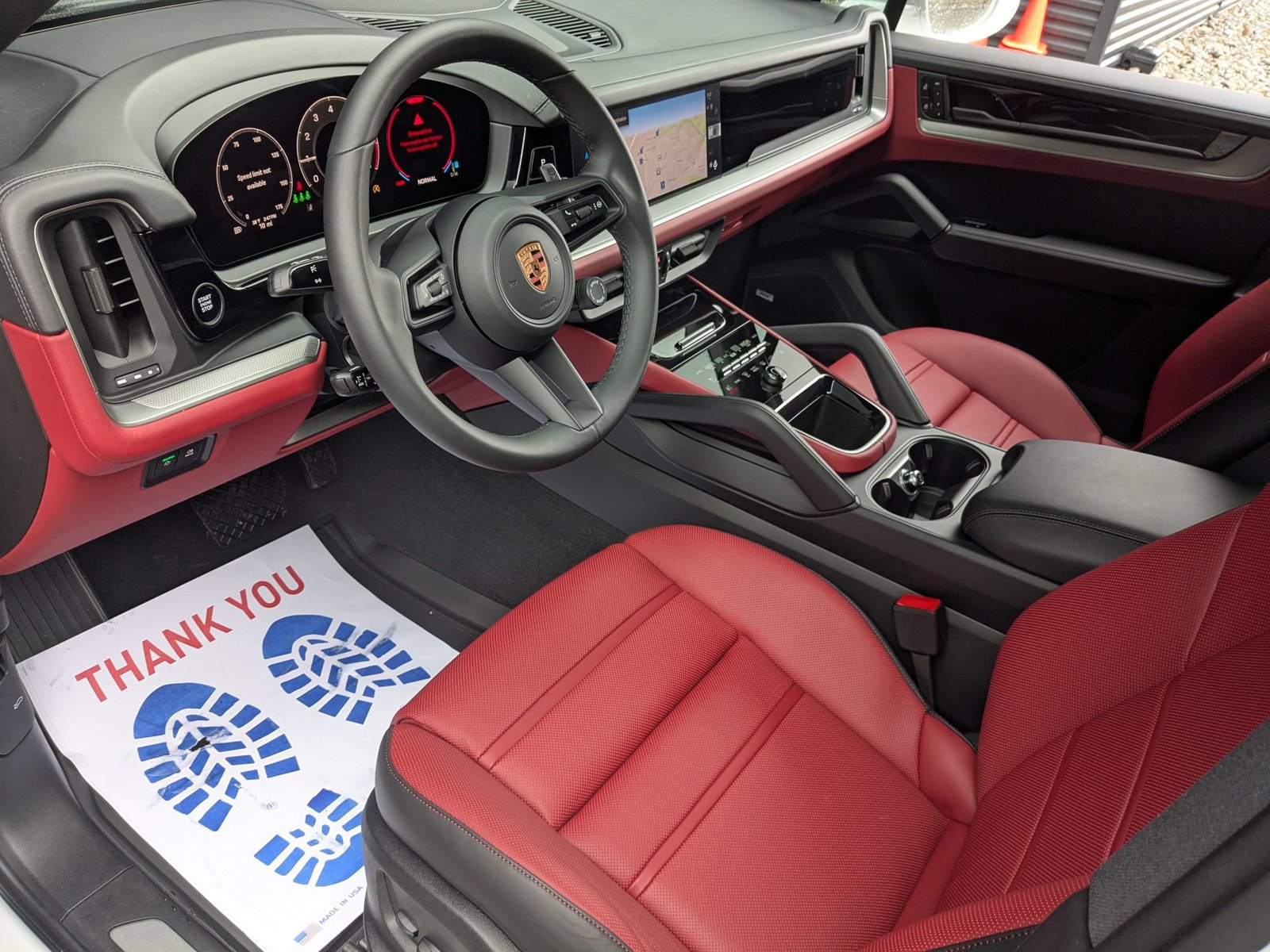 New 2026 Porsche Cayenne image 4