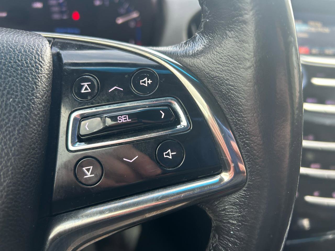 Used 2014 Cadillac ATS 2.5L Standard RWD image 19