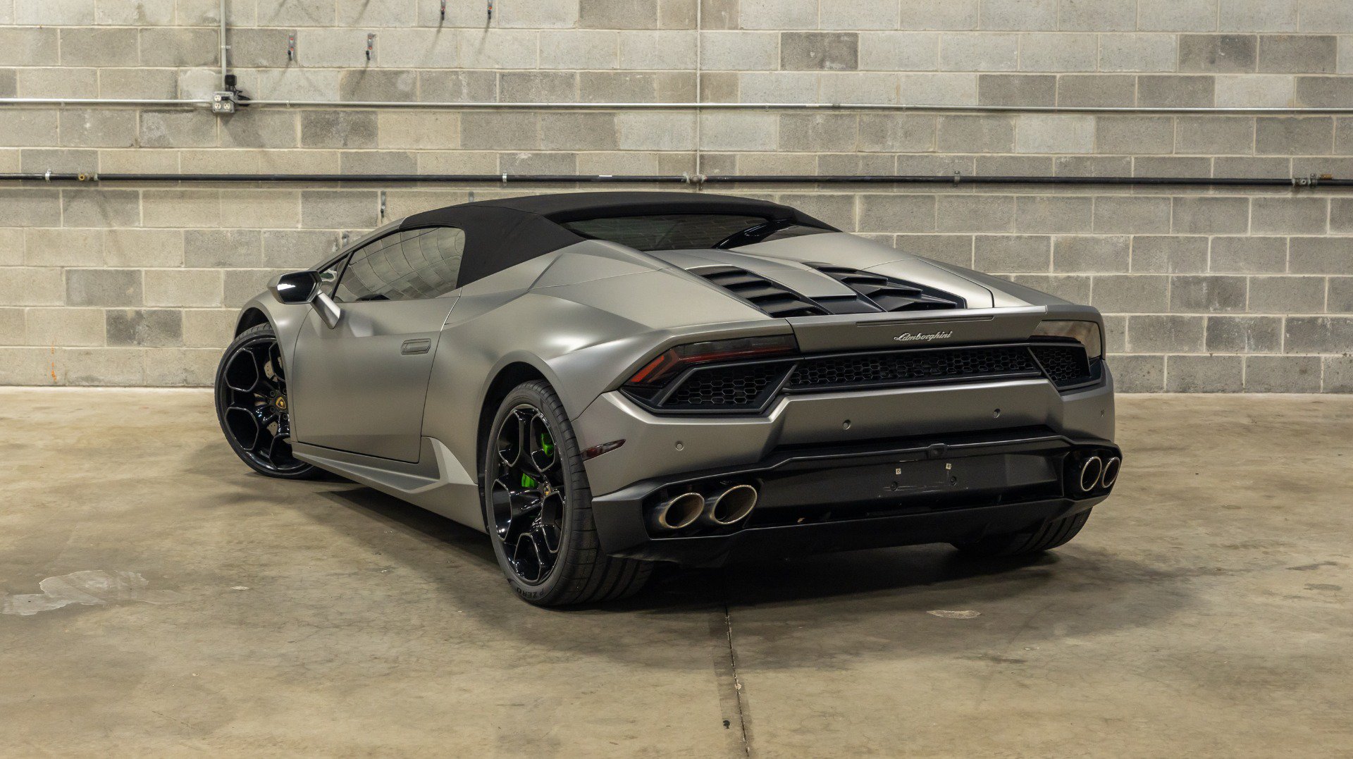 Used 2017 Lamborghini Huracan LP 580-2 RWD image 11