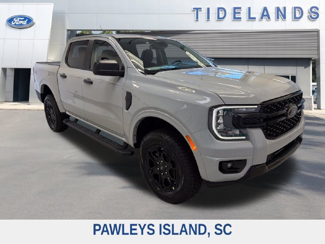 New 2026 Ford Ranger XLT w/ Black Appearance Package AWD/4WD 360° Tour
