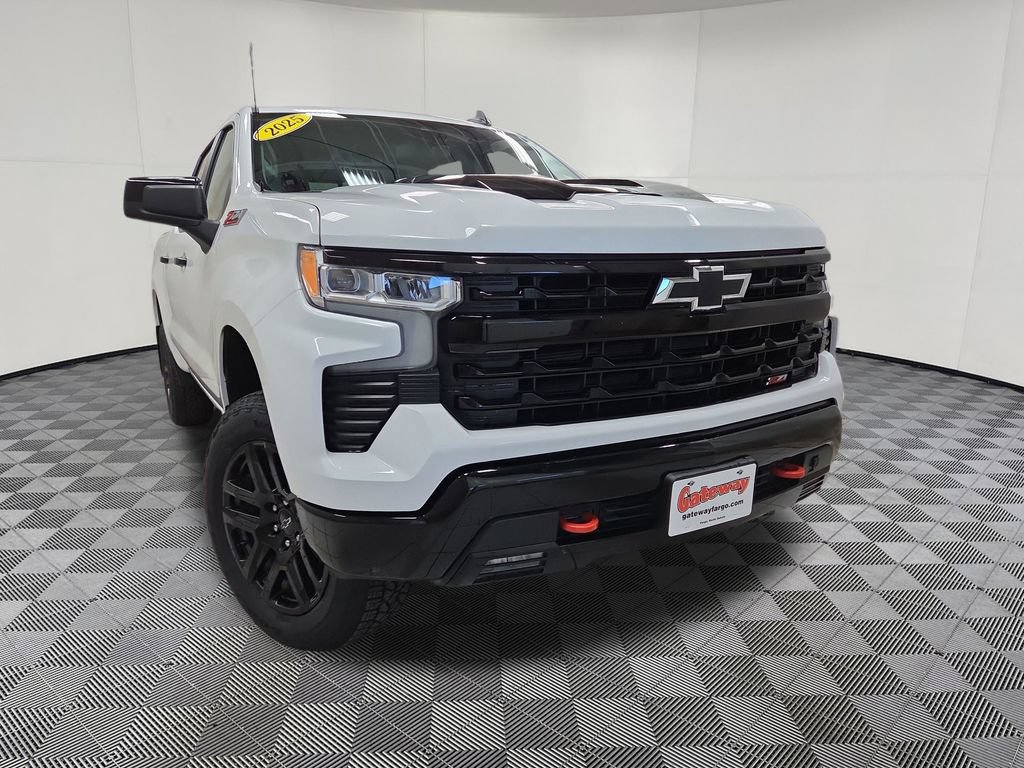 Used 2025 Chevrolet Silverado 1500 LT Trail Boss w/ Convenience Package II AWD/4WD video 2