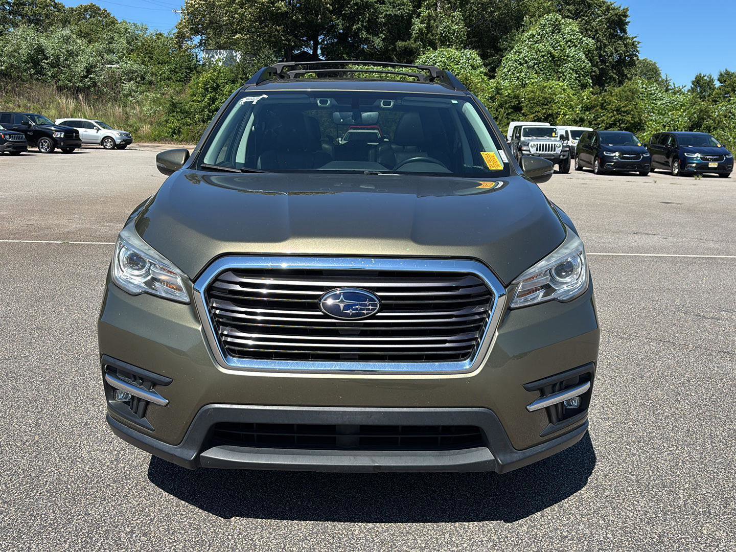 Used 2022 Subaru Ascent Limited w/ Technology Package AWD/4WD image 2