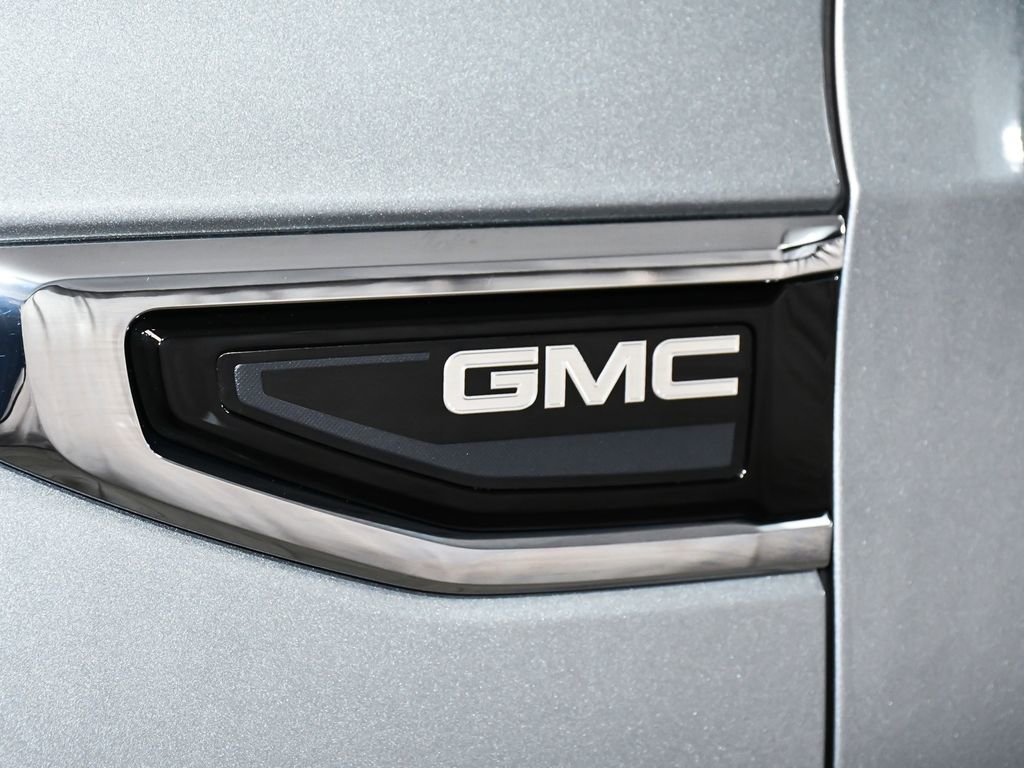 Used 2023 GMC Yukon XL SLT w/ SLT Premium Package image 90
