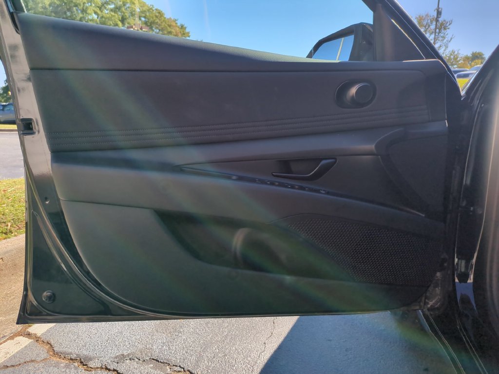 Used 2026 Hyundai Elantra Sport FWD image 11