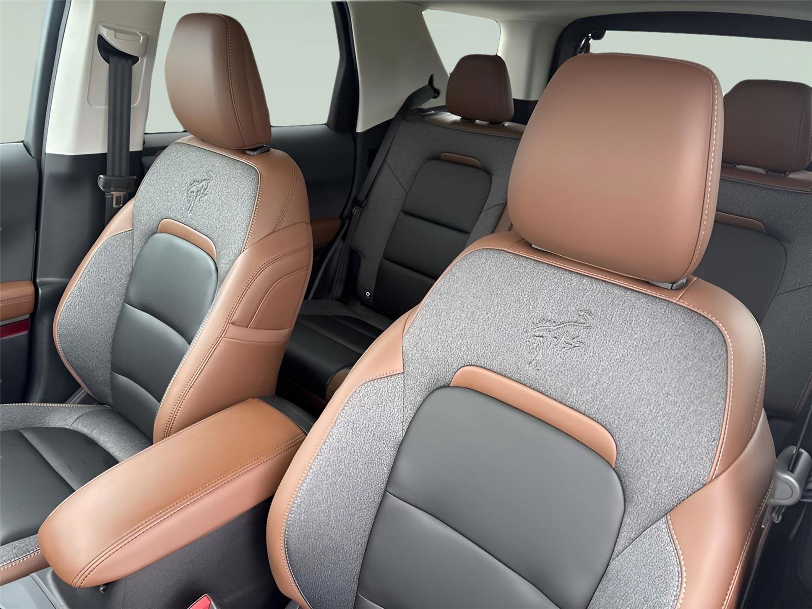 Used 2024 Ford Bronco Sport Outer Banks image 16