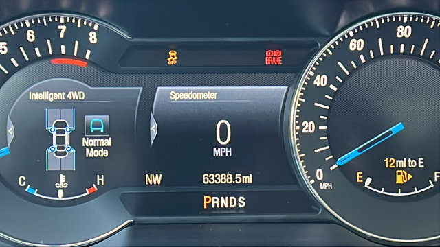 Used 2017 Ford Explorer Platinum AWD/4WD image 31