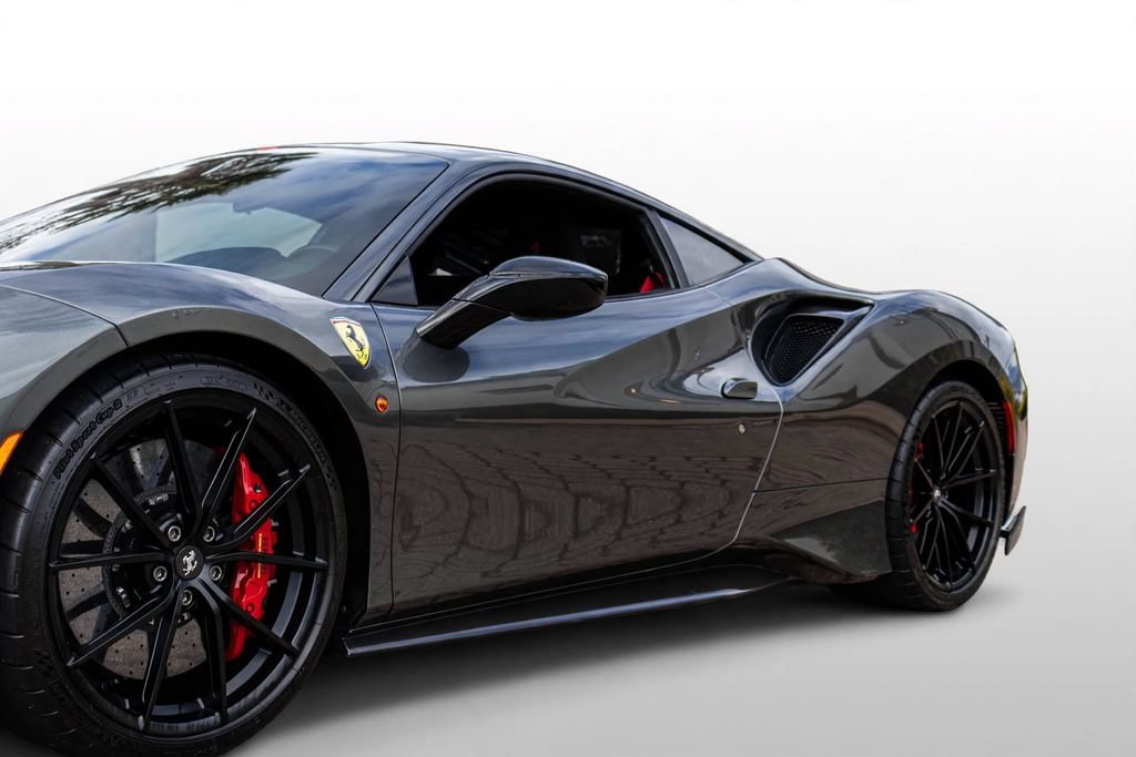 Certified 2019 Ferrari 488 Pista Coupe RWD image 31