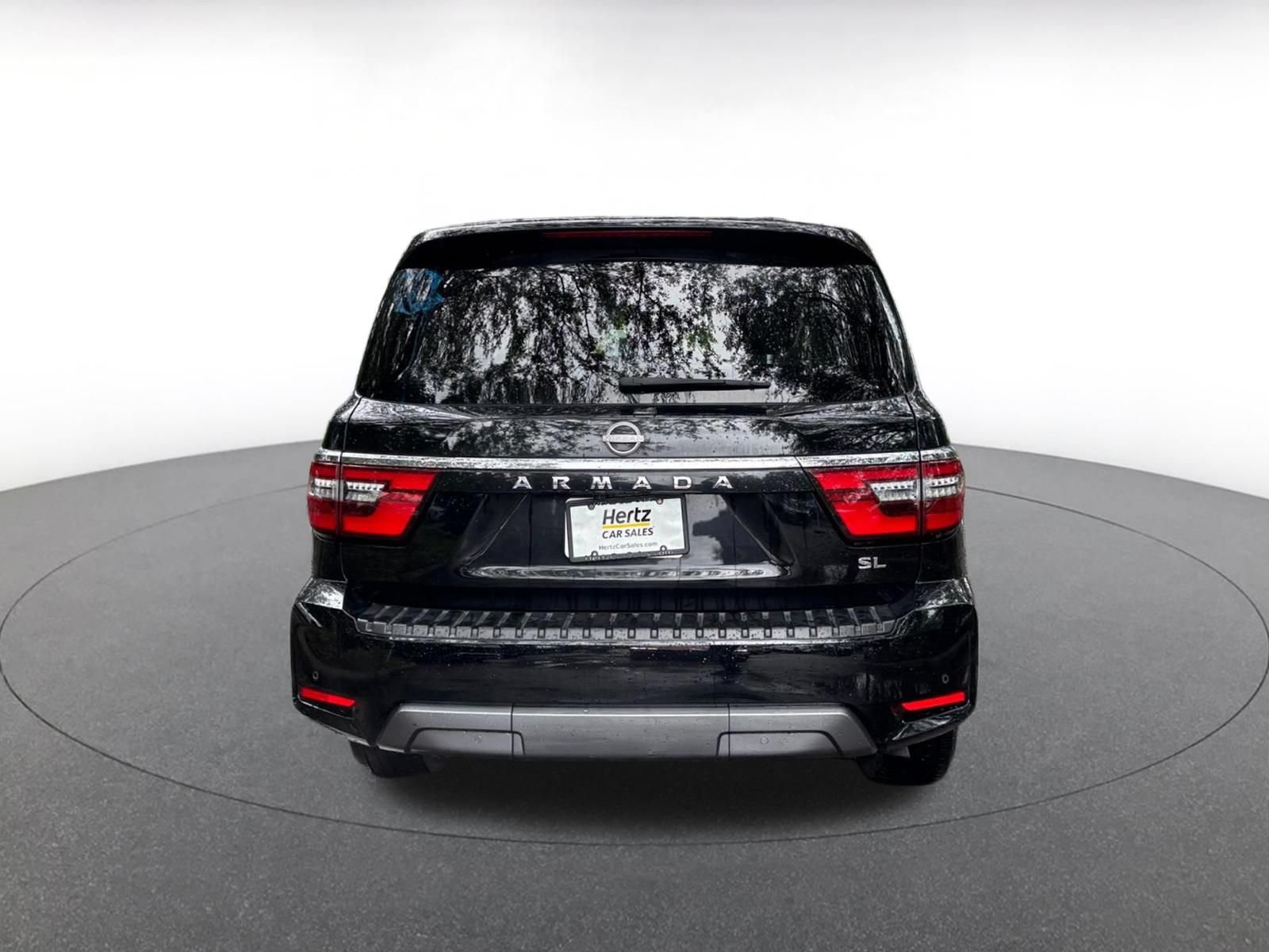 Used 2024 Nissan Armada SL RWD image 9