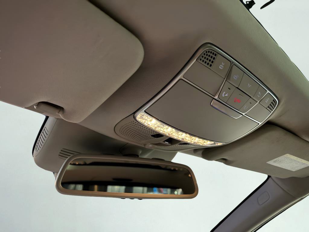 Used 2015 Mercedes-Benz S 550 Sedan image 54