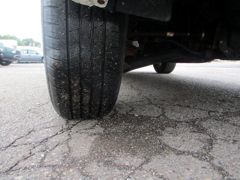 Used 2012 Ford Escape XLS image 8