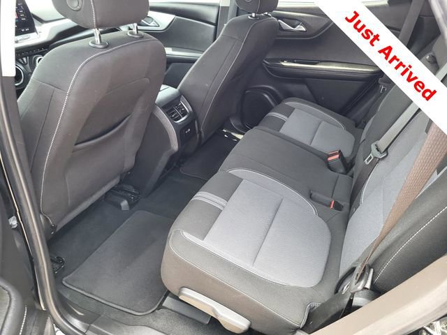 Used 2025 Chevrolet Blazer LT FWD image 17
