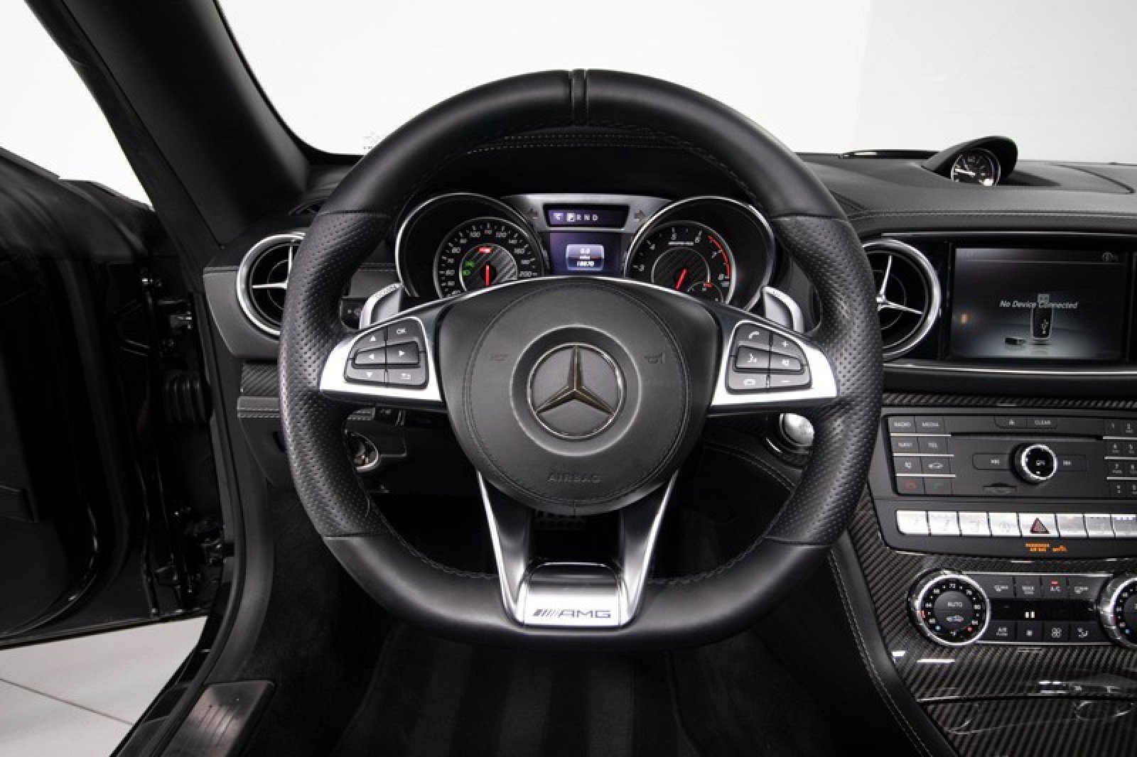 Used 2019 Mercedes-Benz SL 63 AMG image 25