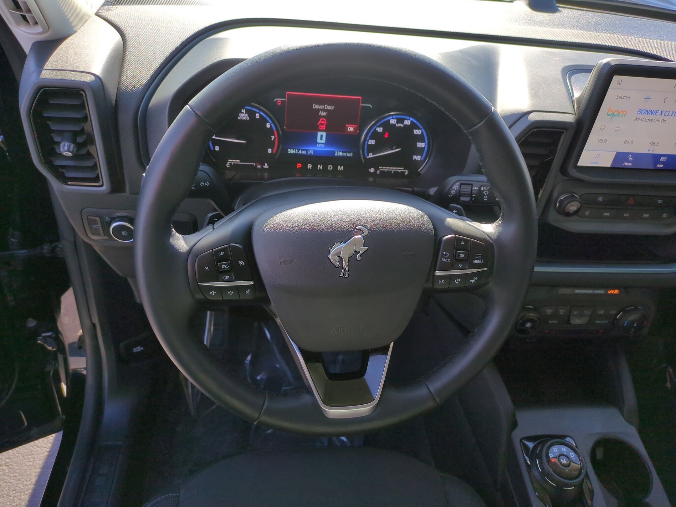 Used 2024 Ford Bronco Sport Badlands image 16