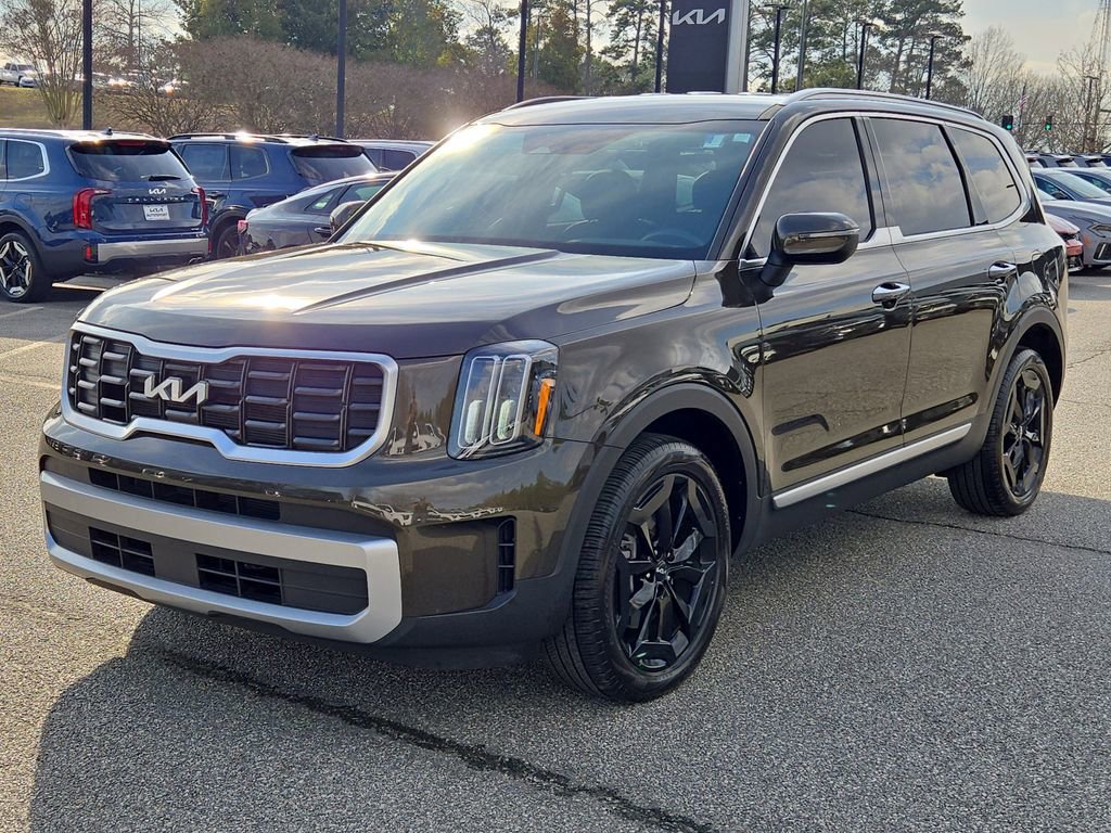 Certified 2023 Kia Telluride S