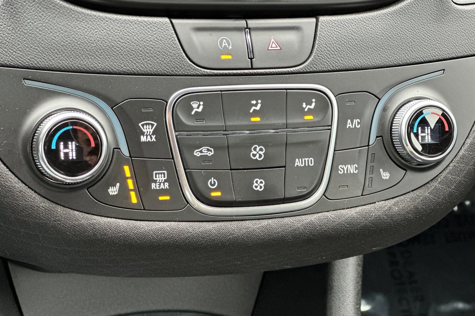 Used 2024 Chevrolet Malibu LT image 19