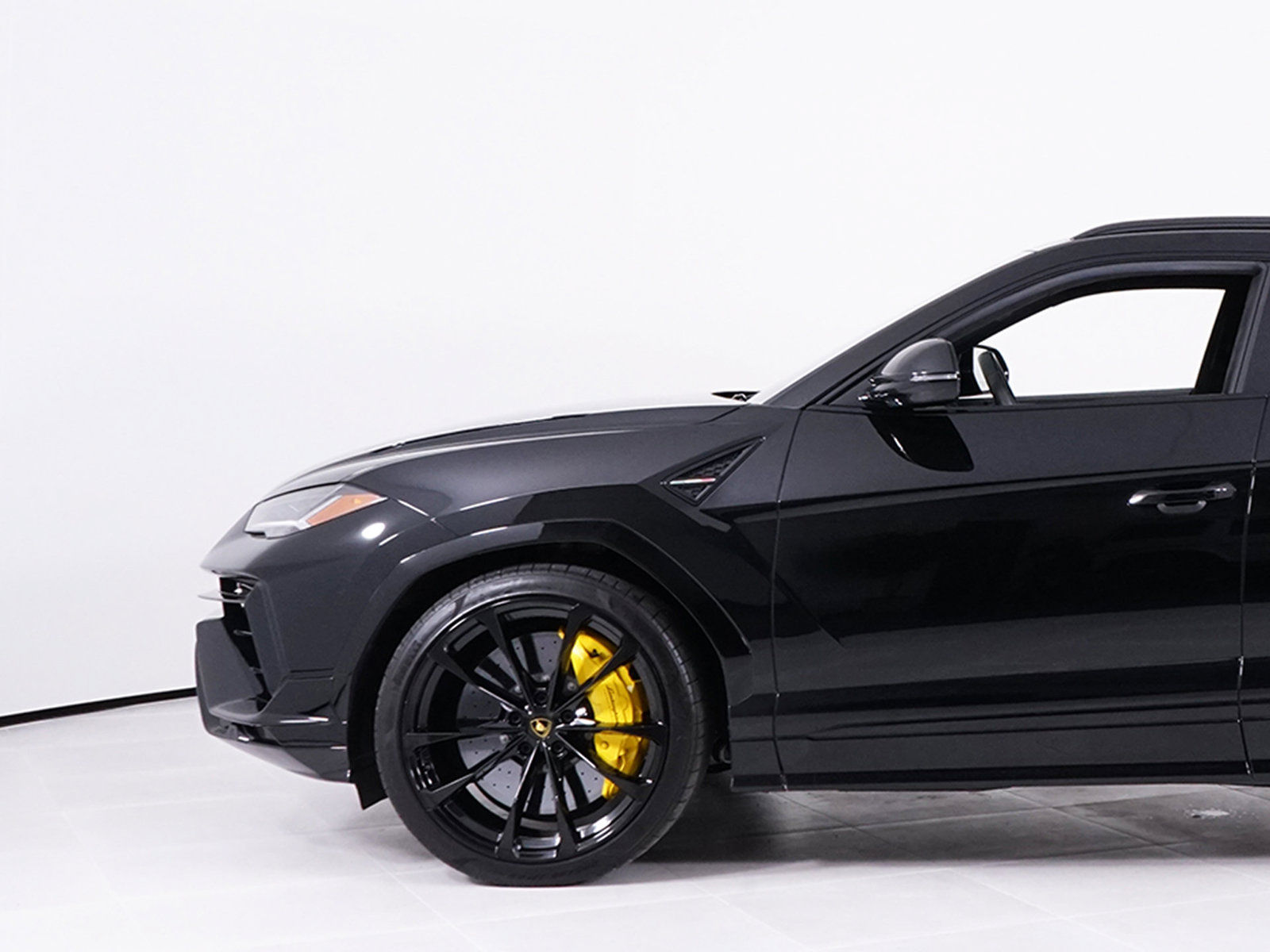 Used 2023 Lamborghini Urus S AWD/4WD image 12