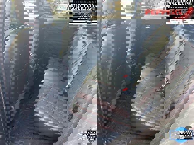 Used 2023 Chevrolet Equinox RS w/ LPO, Floor Liner Package image 13