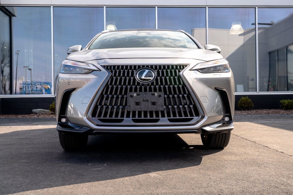 Used 2025 Lexus NX 350h AWD w/ Accessory Package (2T) image 2
